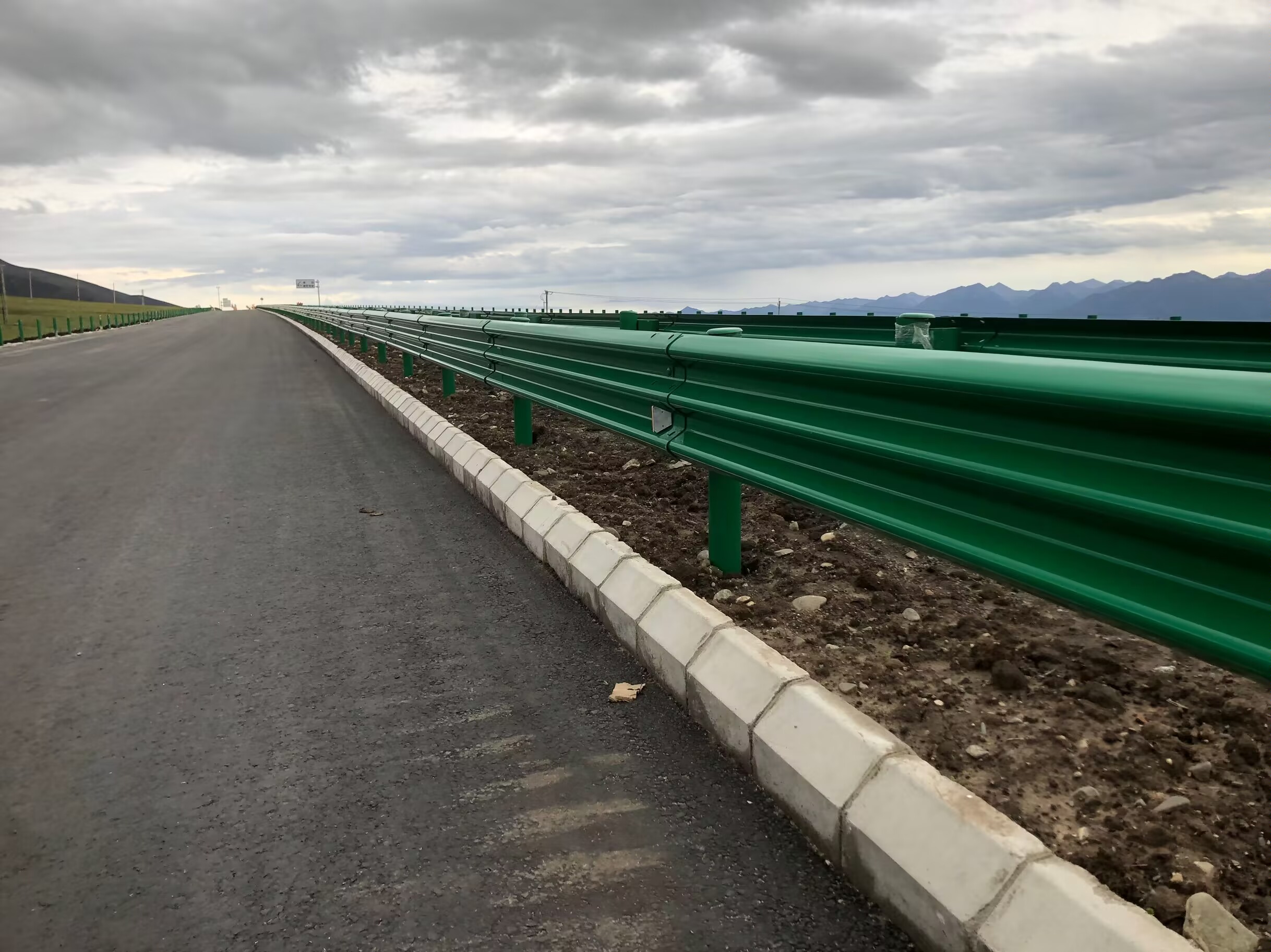海盐县乡村公路波形护栏双波波形护栏 - 推荐